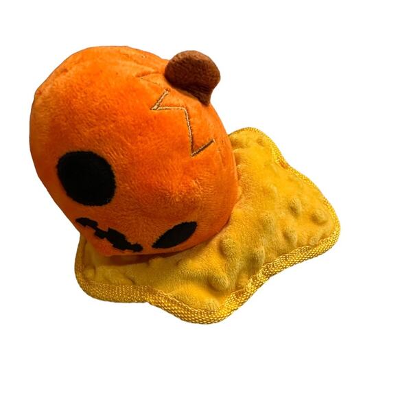 Bark Box Bundle of 5 Holiday themed toys - Picture 2 of 8